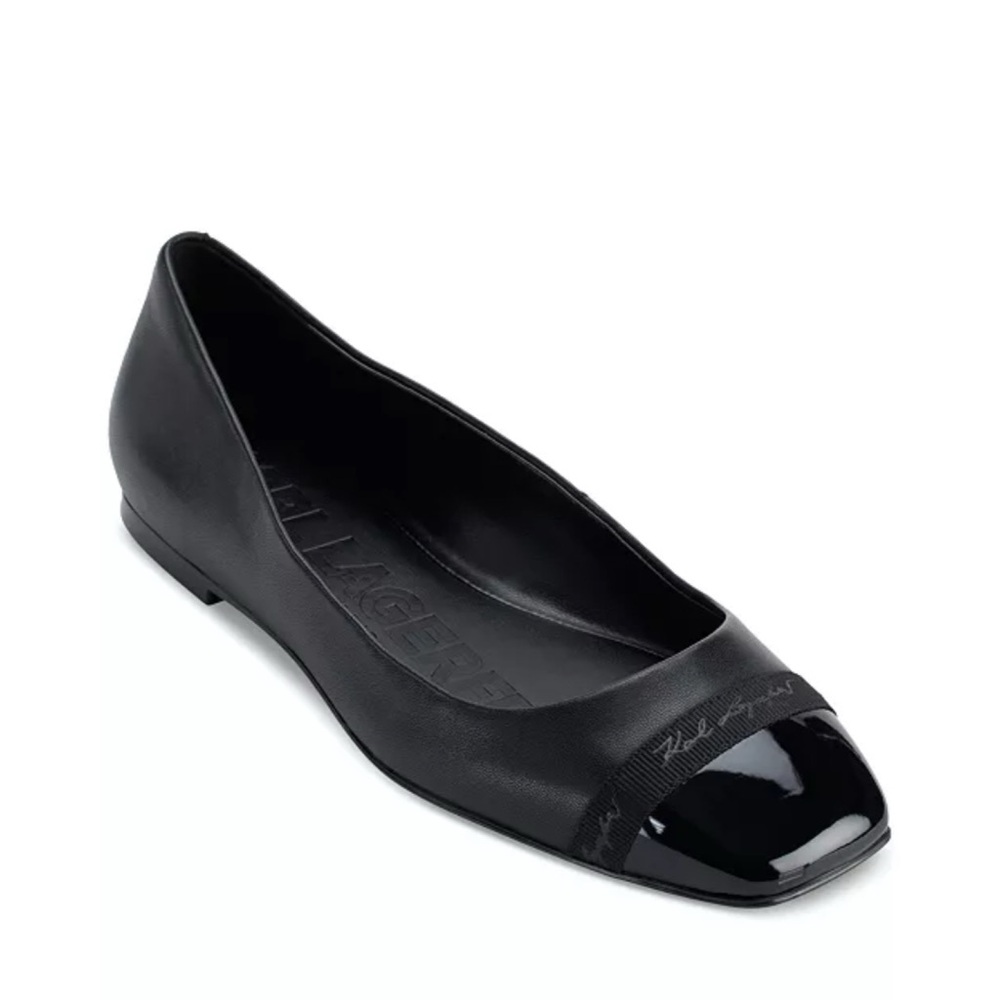 Karl Lagerfeld Paris Zayne Flats
Size 6.5